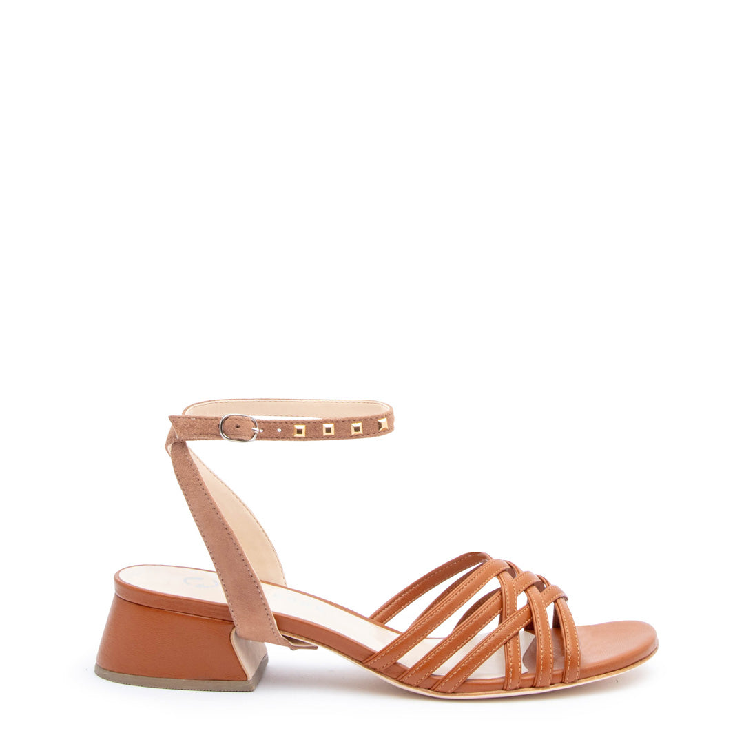 Sandalia Campana Coñac + Correa Marilyn Dorada 