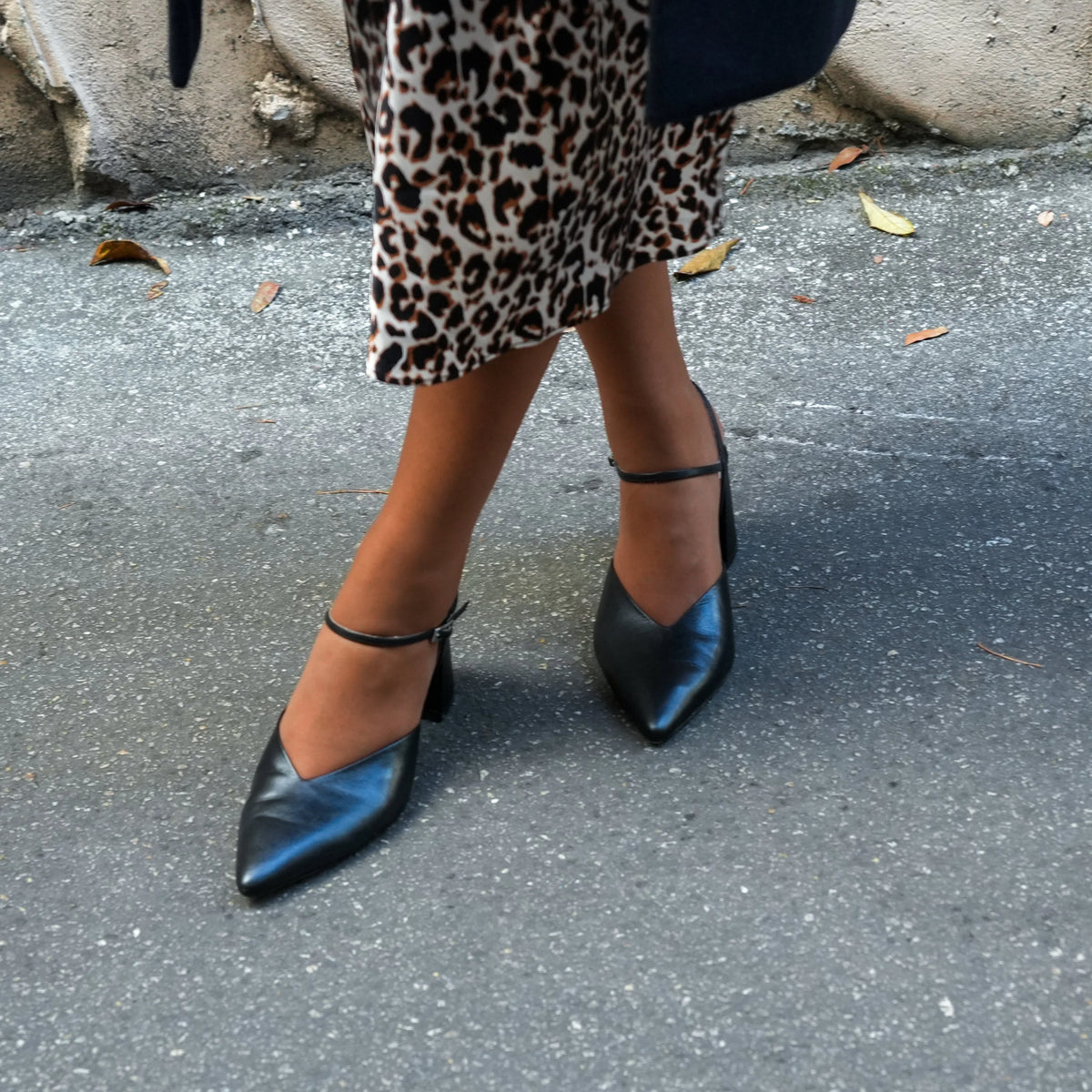 Sustainable Black V Mules | Alterre Interchangeable, Eco-Friendly Footwear