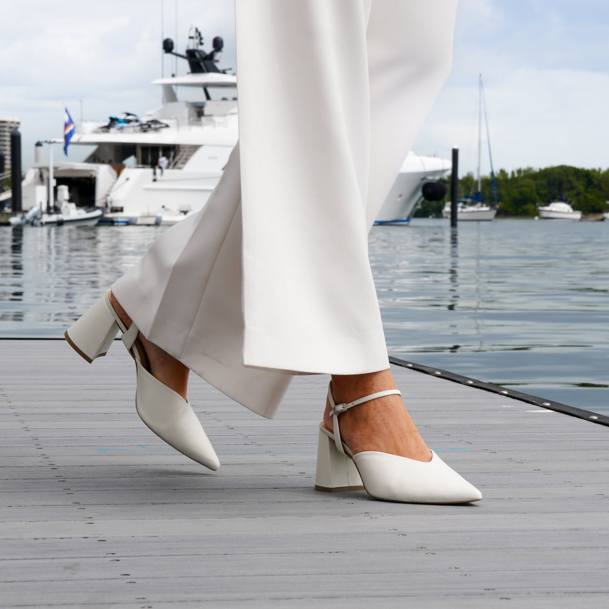 White V Mule + Amal Strap