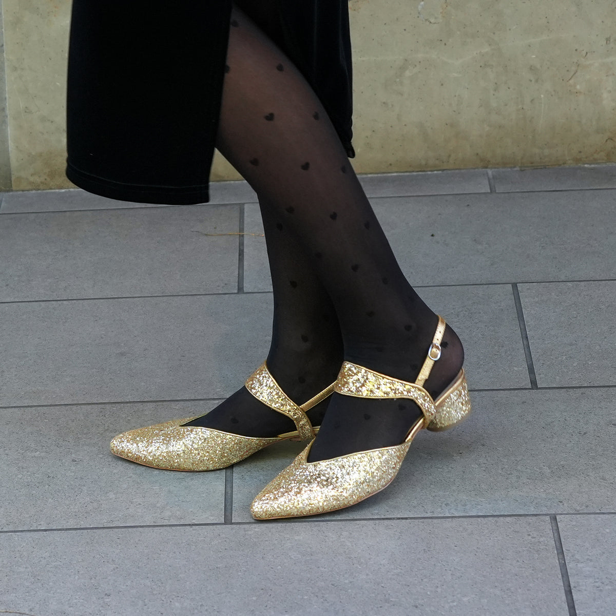 Sustainable Style | Gatsby Glitter V Slide + Elsie Strap – Customizable, Comfortable & Ethically Made Slides That Give Back