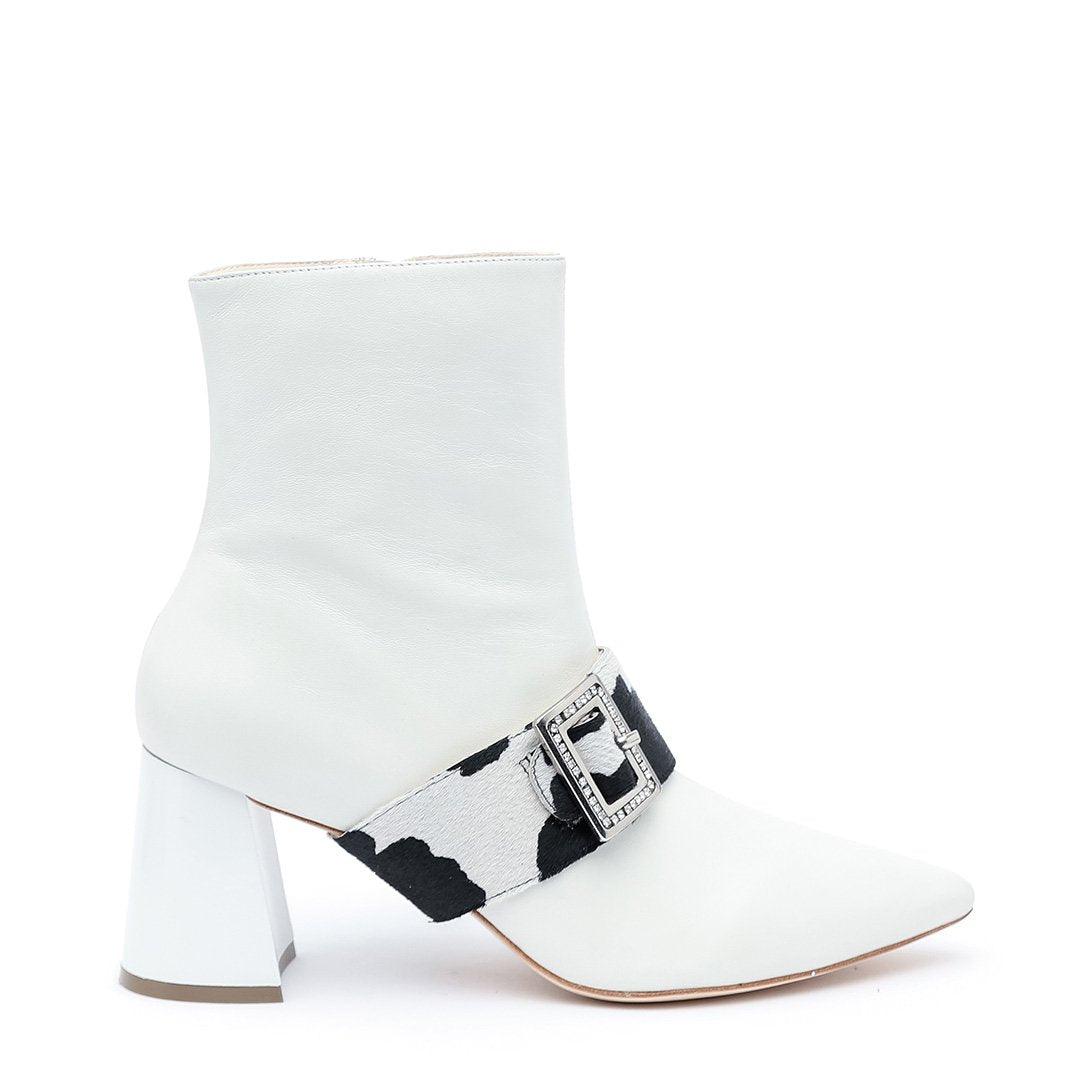 Boot + Cow Grace Strap